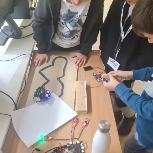 IT & MINT-Workshop mit der VS Roppen