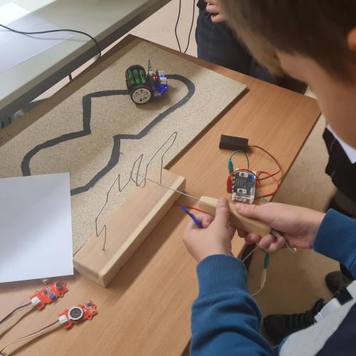 IT & MINT-Workshop mit der VS Roppen