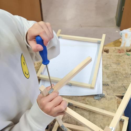 Design und Bau einer Lampe aus Holz