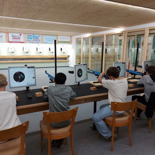 Klasse 3b: Vielfalt in Blockturnen