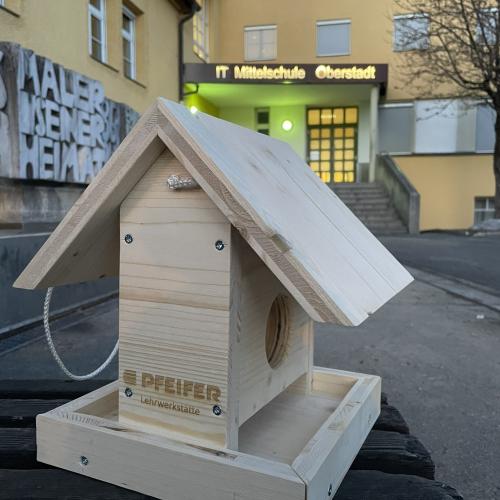 Pfeifer